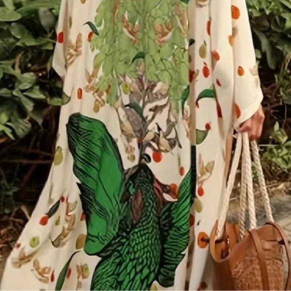 NWT  BOHO All Over Print Cover Up beachwear KIMONO - Picture 4 of 4